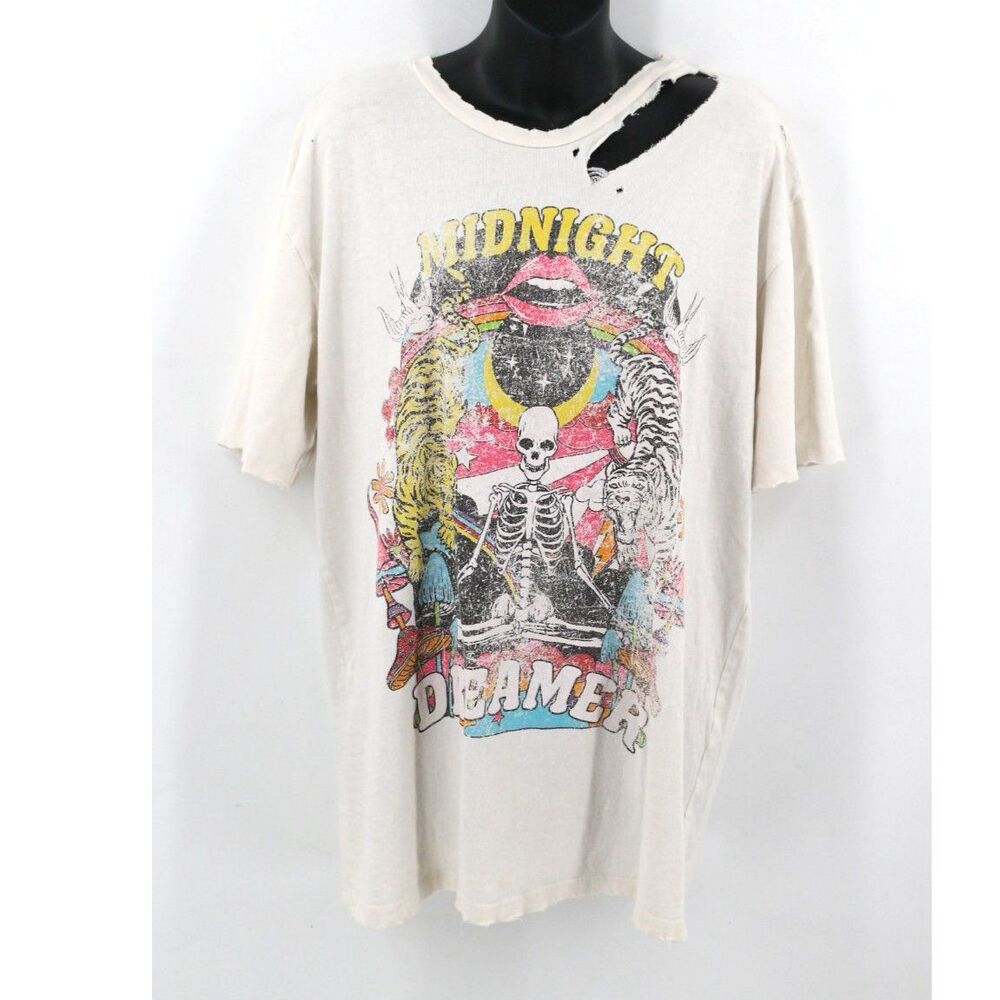 Modish Rebel Boyfriend Dreamer Oversized Distressed T-Shirt Size Small